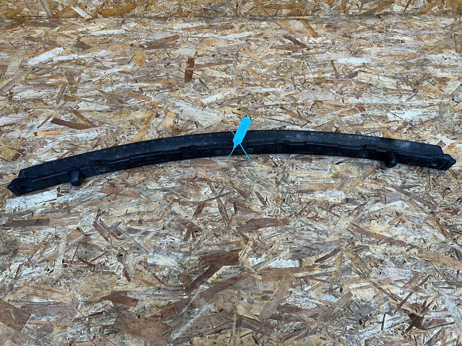Абсорбер бампера Nissan Rogue T33 2022 OEM 620916RR0A