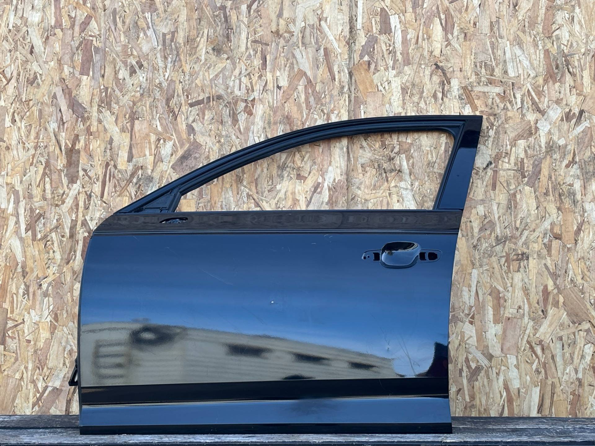 Дверь передняя левая Audi A4 B9 2019 OEM 8W0831051A