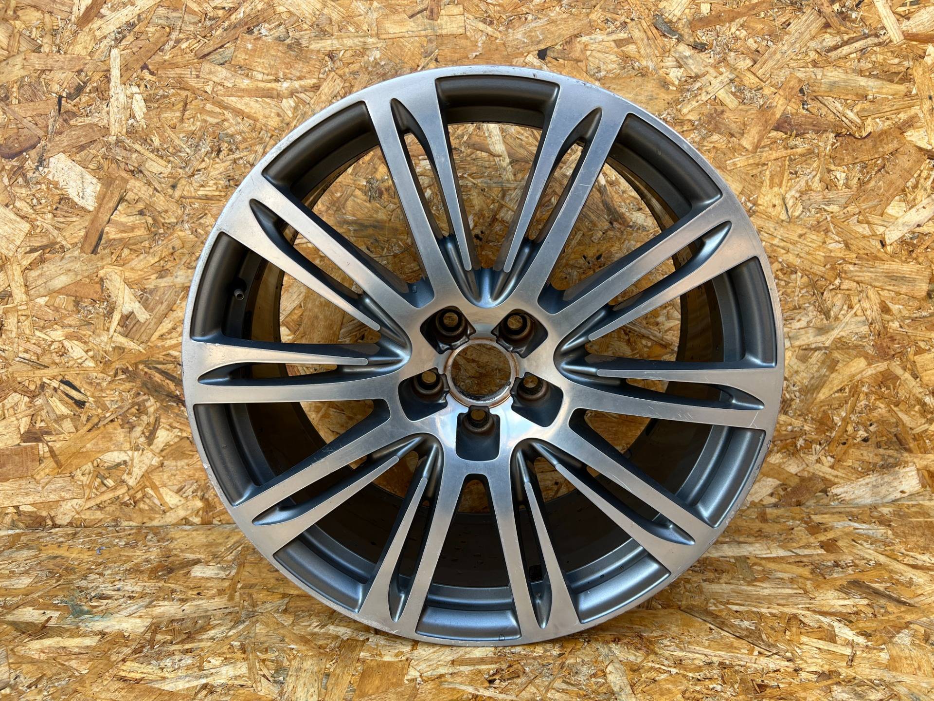 диск литой Audi A8 D4/4H 2013 OEM 4H0601025AE
