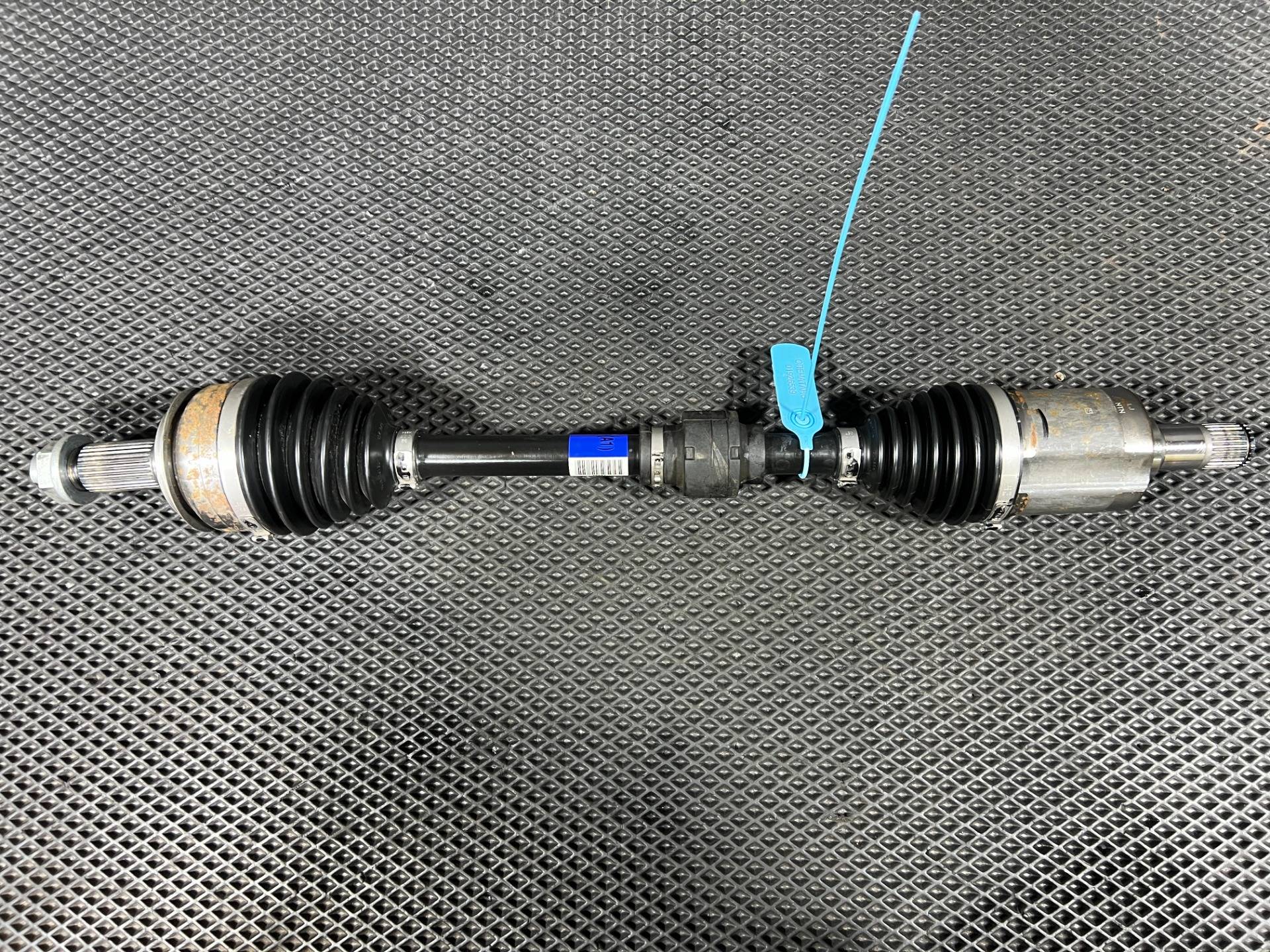 полуось передняя левая Honda Accord 11 поколение 2025 OEM 4430630A