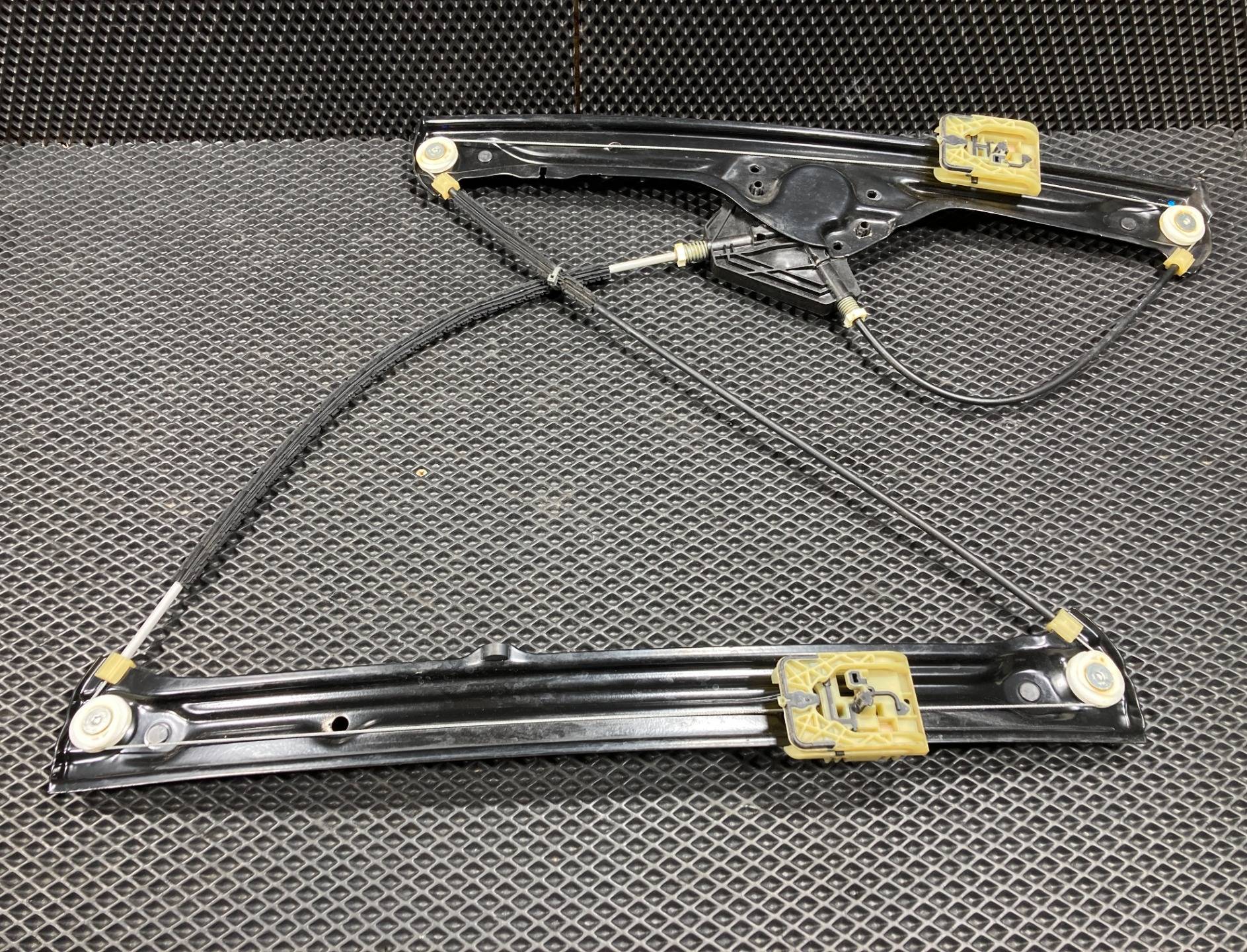 стеклоподъемник передний правый BMW X5 F15 2018 OEM 7283492, 7286184, 51337286484