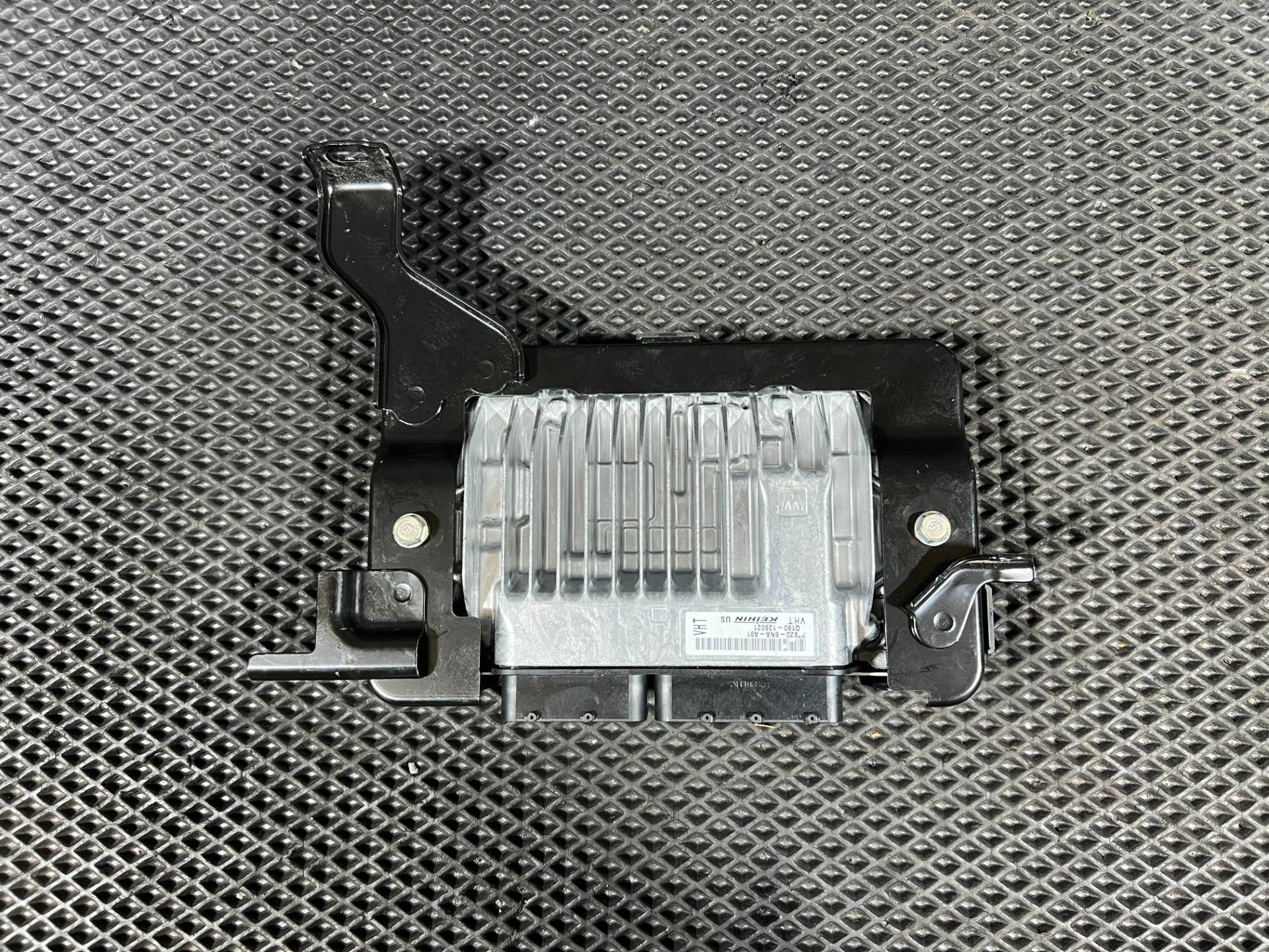 Блок управления двигателем Honda Accord 11 поколение 2025 OEM 378206NA