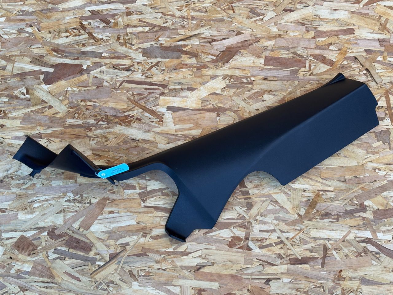 пластик Volkswagen Taos 1 поколение 2021, 1.5 л., DNK, бензин, АКПП, внедорожник 5 дв., 2GJ867766 - фото №1