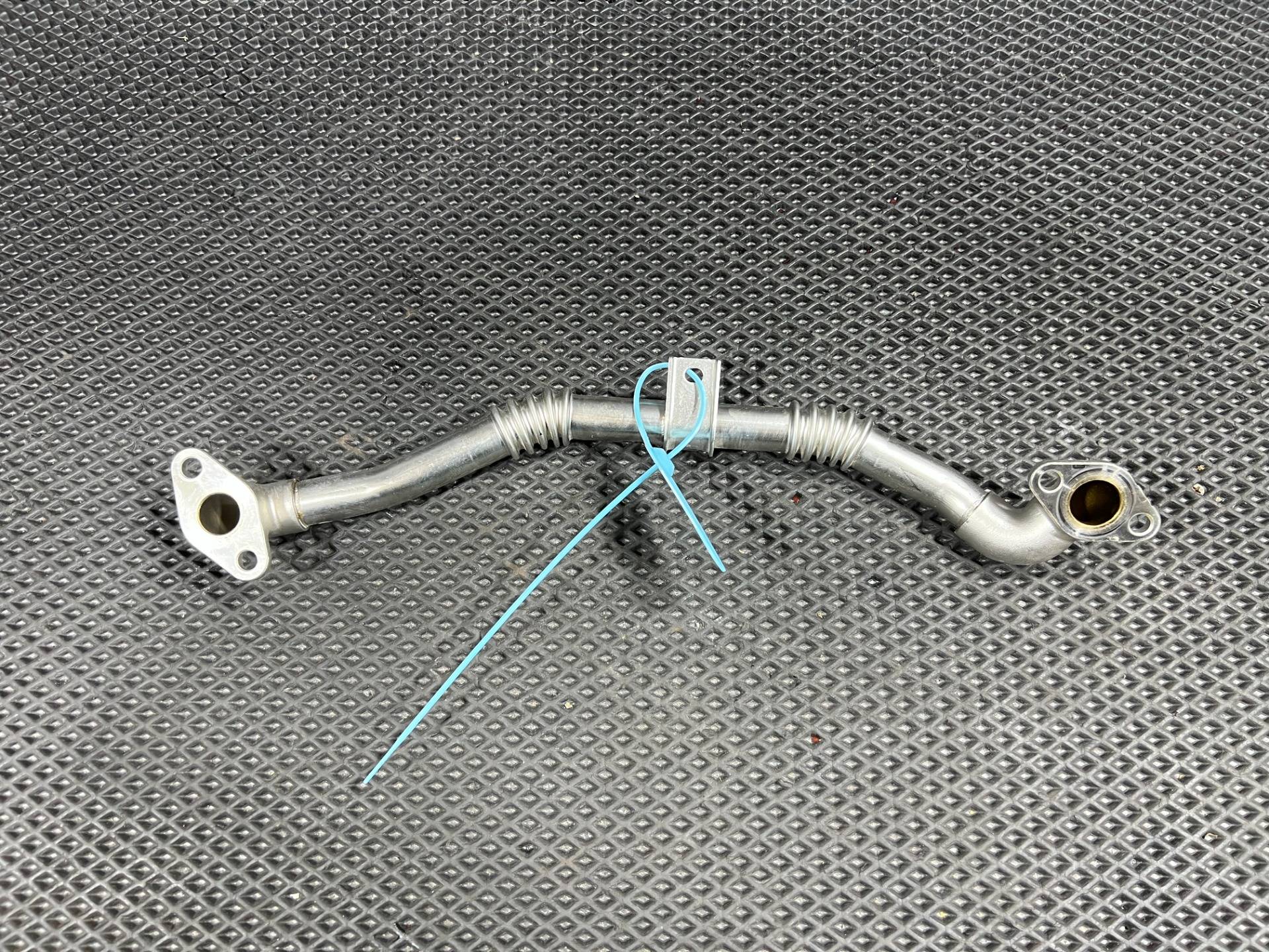 Трубка системы рециркуляции EGR Kia Sportage 5 2025 OEM 284102S020