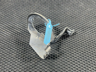 кронштейн (крепление) Volkswagen Taos 1 поколение 2021, 1.5 л., DNK, бензин, АКПП, внедорожник 5 дв., 05E131085D