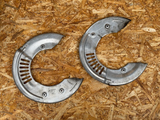 защитный кожух тормозного механизма Land Rover Range Rover Velar 1 поколение 2019, 3.0 л., бензин, АКПП, внедорожник 5 дв., HK83-2K004-BD, HK83-2K005-BD, T3B1001, T4A3464, LR090696, LR090695