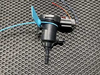 клапан вентиляции топливного бака Mercedes-Benz GLE W166 2016, 4.7 л., M 278.928, бензин, АКПП, внедорожник 5 дв., A0004760600