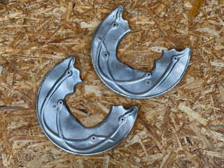 защитный кожух тормозного механизма Audi A5 F5 2017, 2.0 л., бензин, АКПП, лифтбэк, 8W0615311E, 8W0615312E