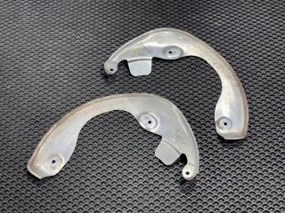 защитный кожух тормозного механизма Porsche Macan 1 поколение [рестайлинг] (2018 - 2026), 2.0 л., бензин, 95B615312G, 95B615311G