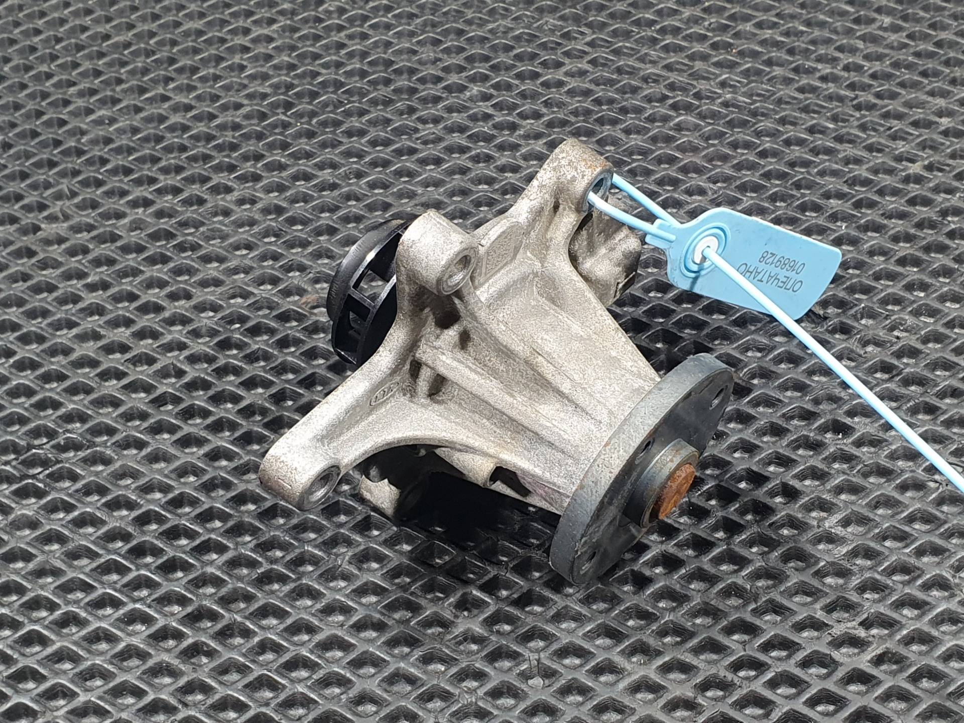 Помпа Hyundai Elantra CN7 2020 OEM 251002M800