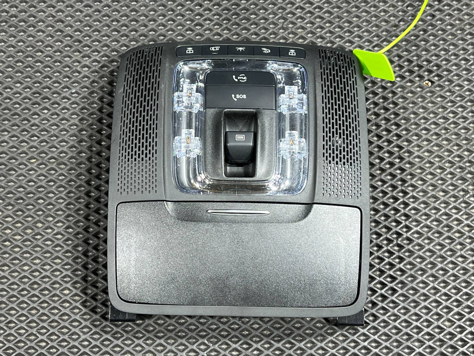 Фонарь салона (плафон) Mercedes-Benz GLB X247 2021 OEM A0009002519
