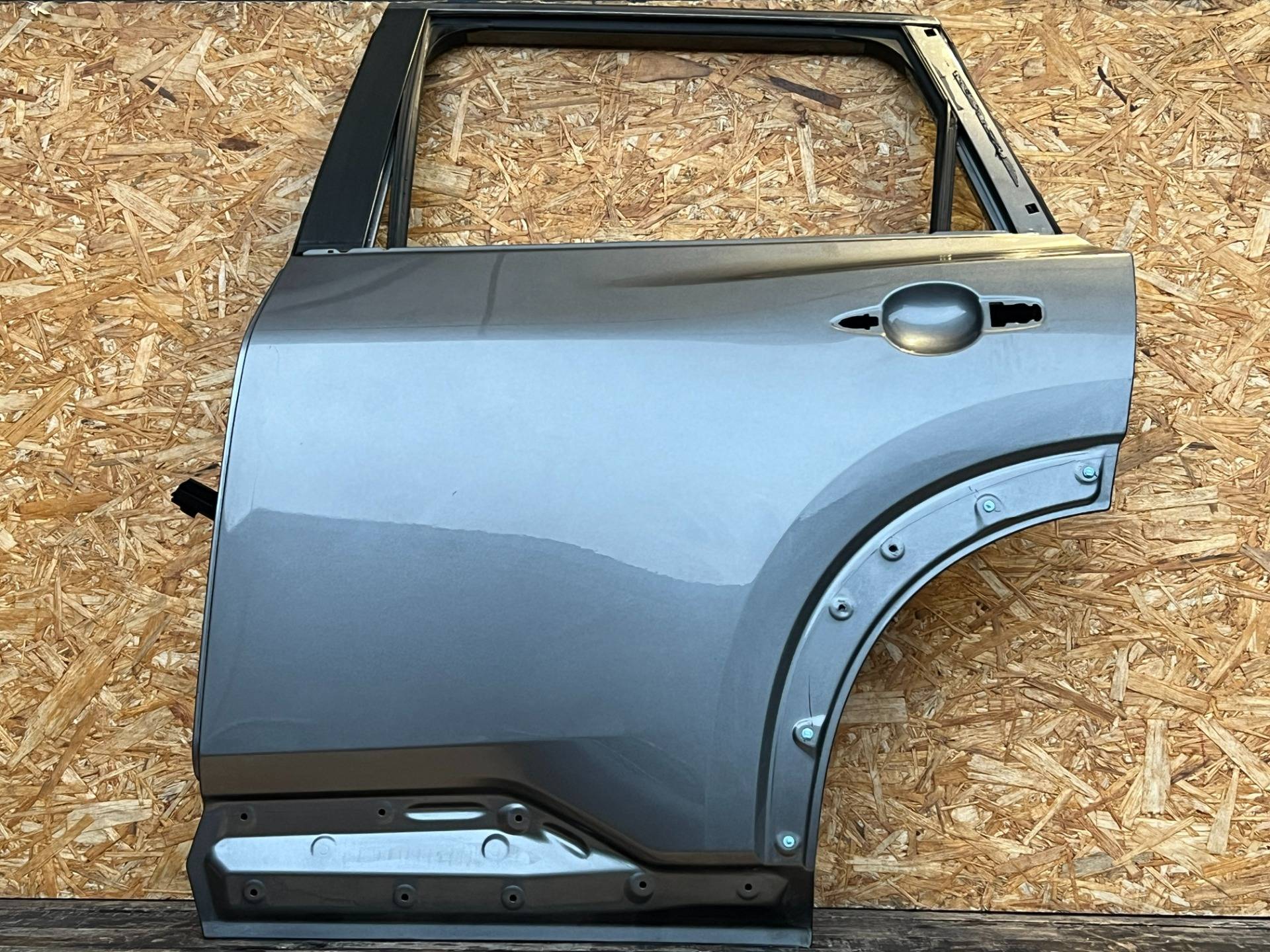 Дверь задняя левая Nissan Rogue T33 2022