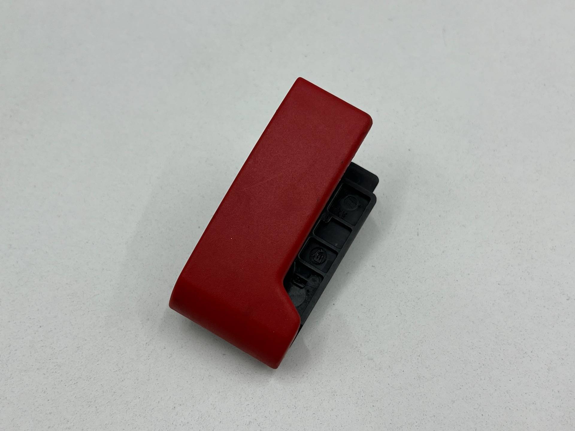 Ручка открывания капота Mercedes-Benz ML W166 2017 OEM A2048800900