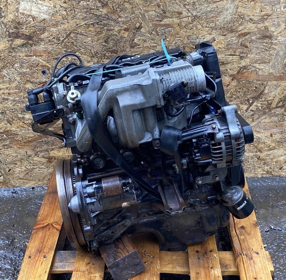 Двигатель Opel Omega B 1998 OEM X20SE