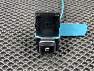 кнопка стеклоподъемника двери задней Kia K5 3 поколение 2020, 1.6 л., G4FP, бензин, АКПП, 93581L2100