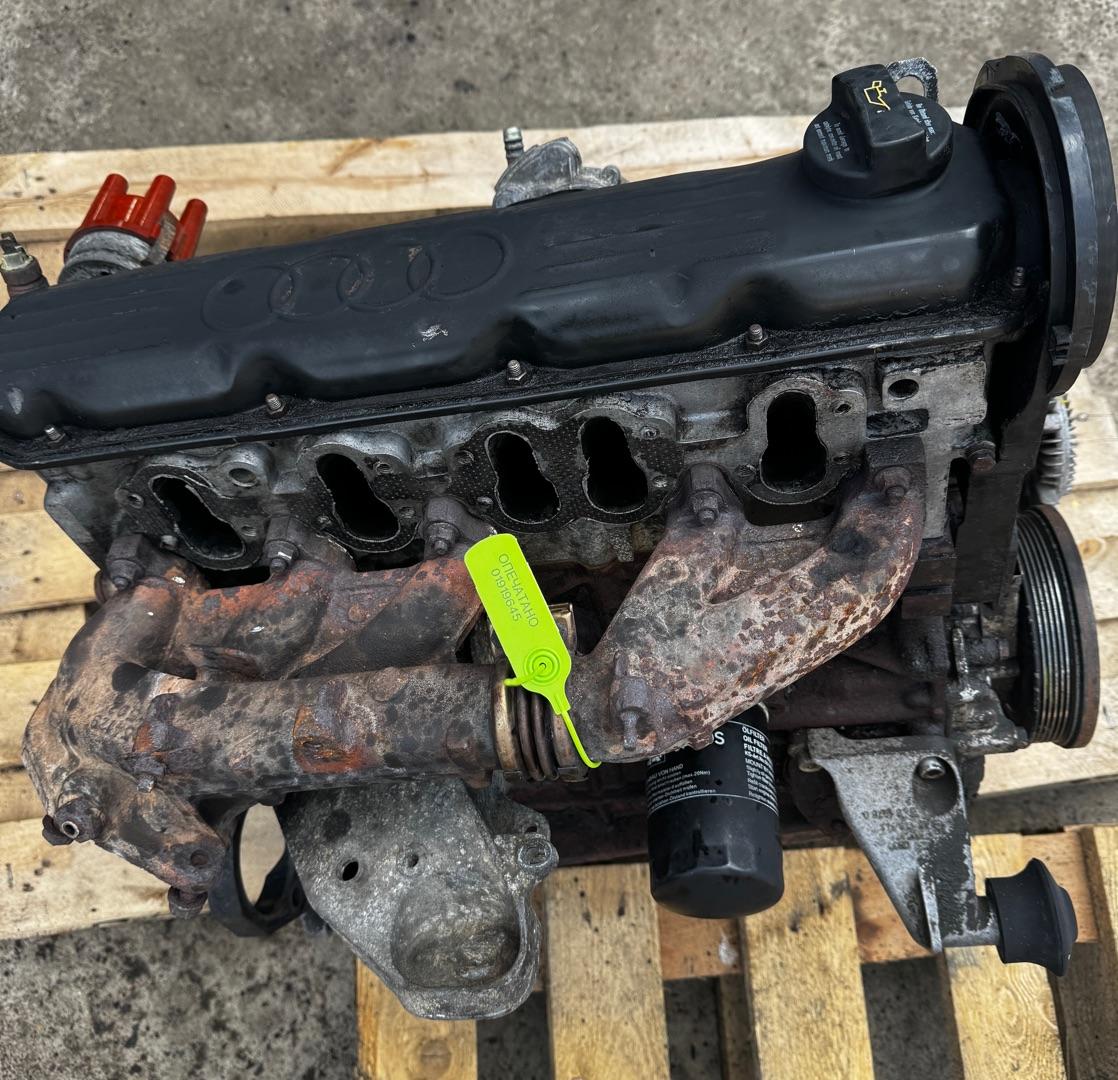Двигатель Audi A6 C4 1996 OEM AAR