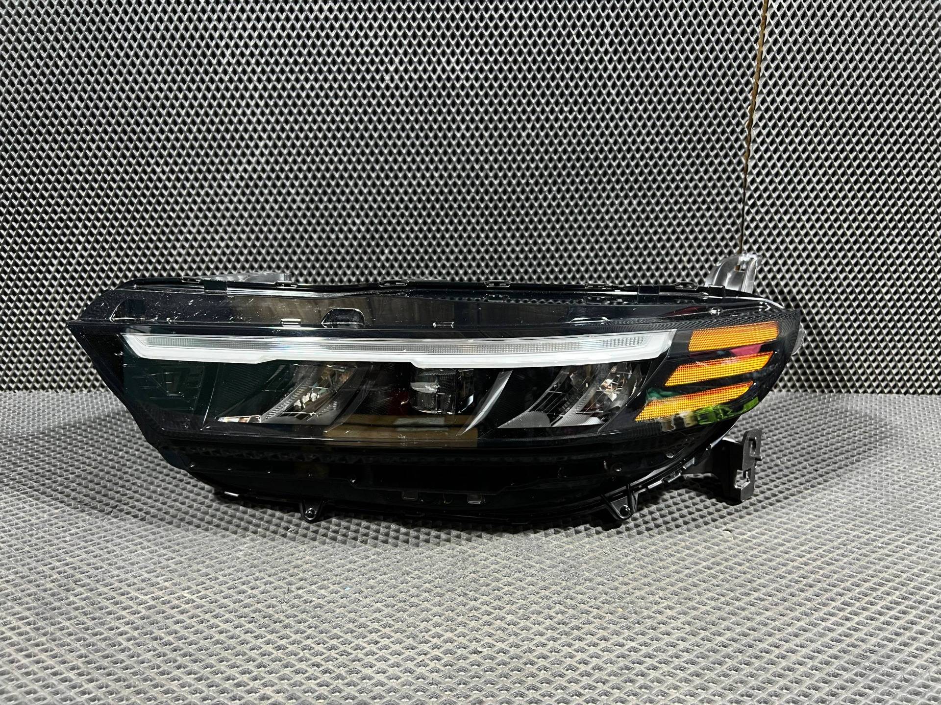 Фара левая Honda Accord 11 поколение 2025