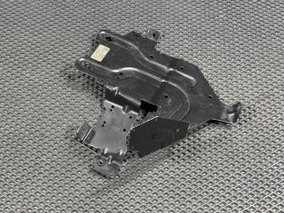 кронштейн (крепление) Jaguar F-Pace 1 поколение 2017, 2.0 л., бензин, АКПП, внедорожник 5 дв., GX7318528AA, HX738B500CB, T2H7370