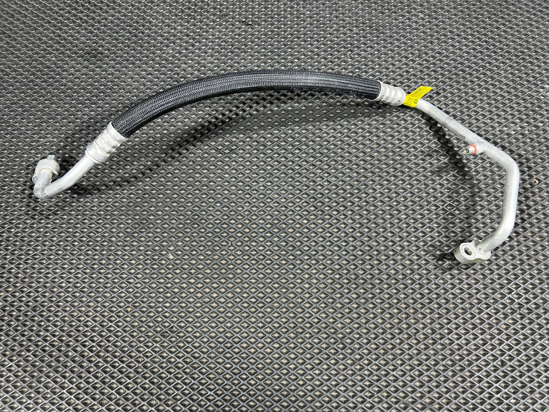 Трубка кондиционера Buick Envista 2024 OEM 42768840