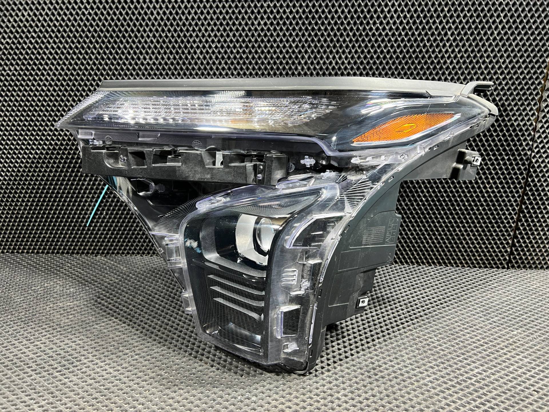 Фара левая Chevrolet Trax 2 2024 OEM 42880121, 42727604, 42848715, 42857150, 42865172, 42876950, 42907053