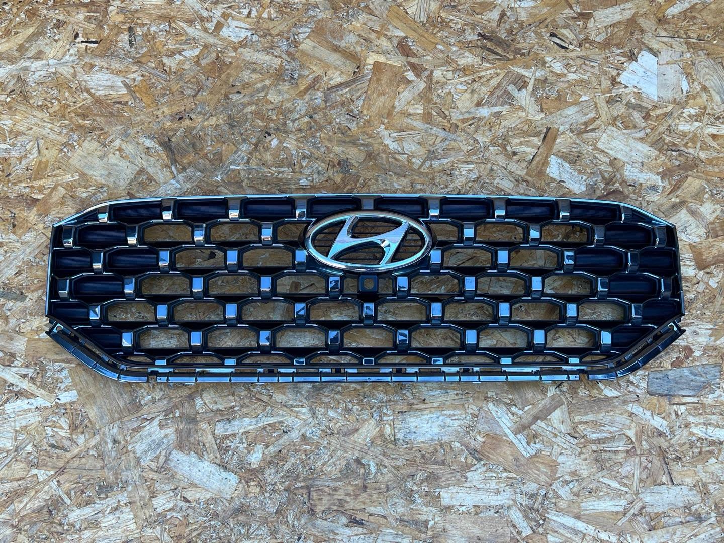 Решетка радиатора Hyundai Santa Fe 4 рестайлинг 2023 OEM 86350S1710, HFE07015G, 86300S1500
