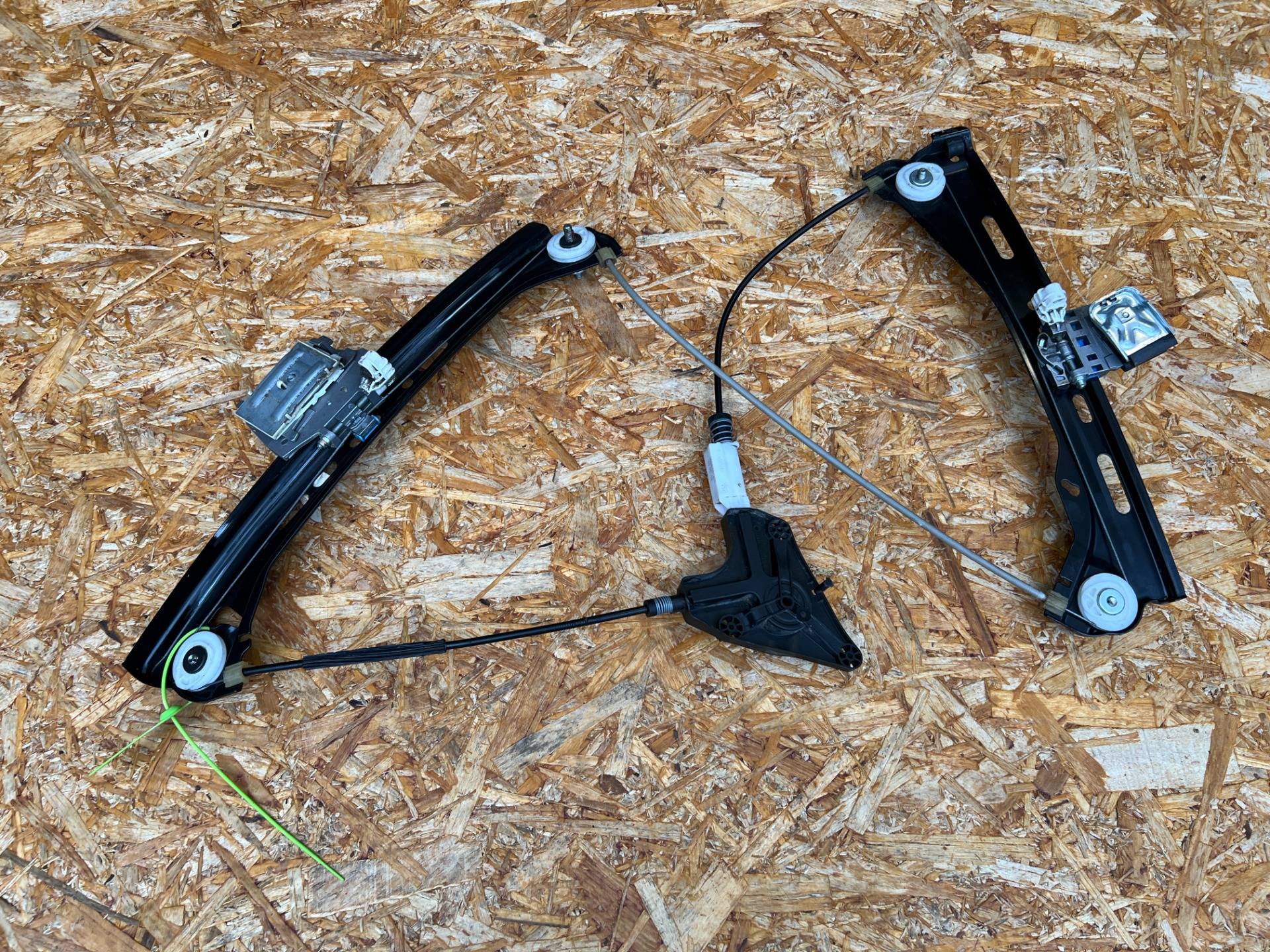 стеклоподъемник передний левый Mercedes-Benz SL R231 2012 OEM 927903-102, A2317200146