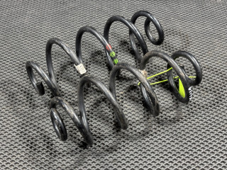 пружина задняя Porsche Macan 1 поколение 95B 2015, 3.0 л., бензин, АКПП, внедорожник 5 дв., 95B511121A