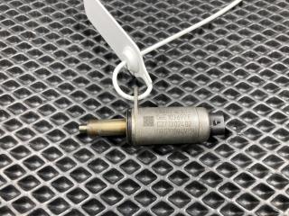 клапан фазорегулятора Audi A8 D4 [рестайлинг] 2015, 4.0 л., CTGA, бензин, АКПП, седан, 06E103697F