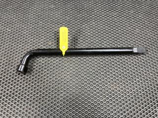 ключ колесный (балонный) Jaguar XE 1 поколение X760 2016, 2.0 л., 204PT, бензин, АКПП, седан, 1R8A17032AB, T2H37992, XR852021