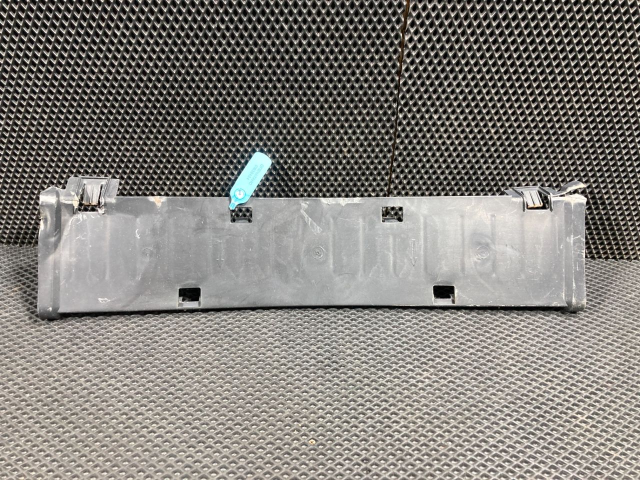 защита днища Volkswagen Taos 1 поколение 2021, 1.5 л., DNK, бензин, АКПП, внедорожник 5 дв., 5WA501715A - фото №1