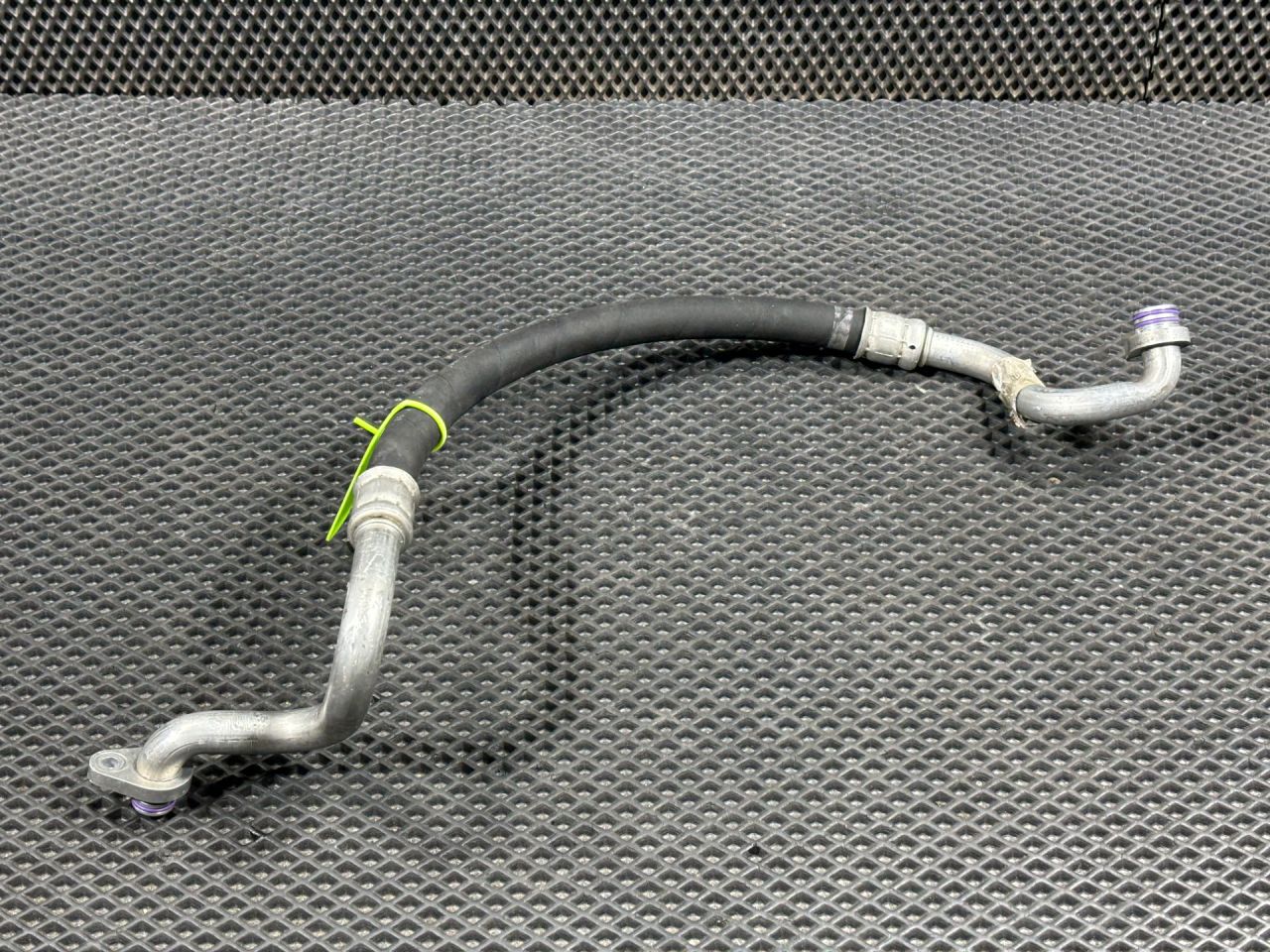 трубка кондиционера Land Rover Range Rover Velar 1 поколение 2018, 3.0 л., бензин, АКПП, внедорожник 5 дв., GX7319N602CC, T2H15504, LR091474, T2H6665 - фото №1