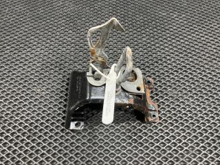 захватный крюк капота BMW X5 F15 2018, 3.0 л., N55 B30 A, бензин, АКПП, внедорожник 5 дв., 51237308076