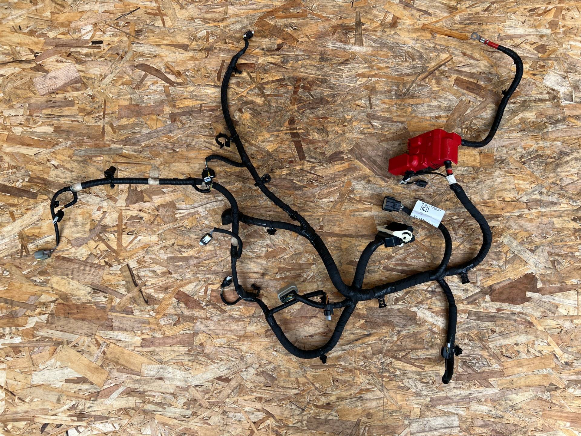 проводка Ford Mustang Mach-E 2023 OEM PJ8T-12B637-NCD