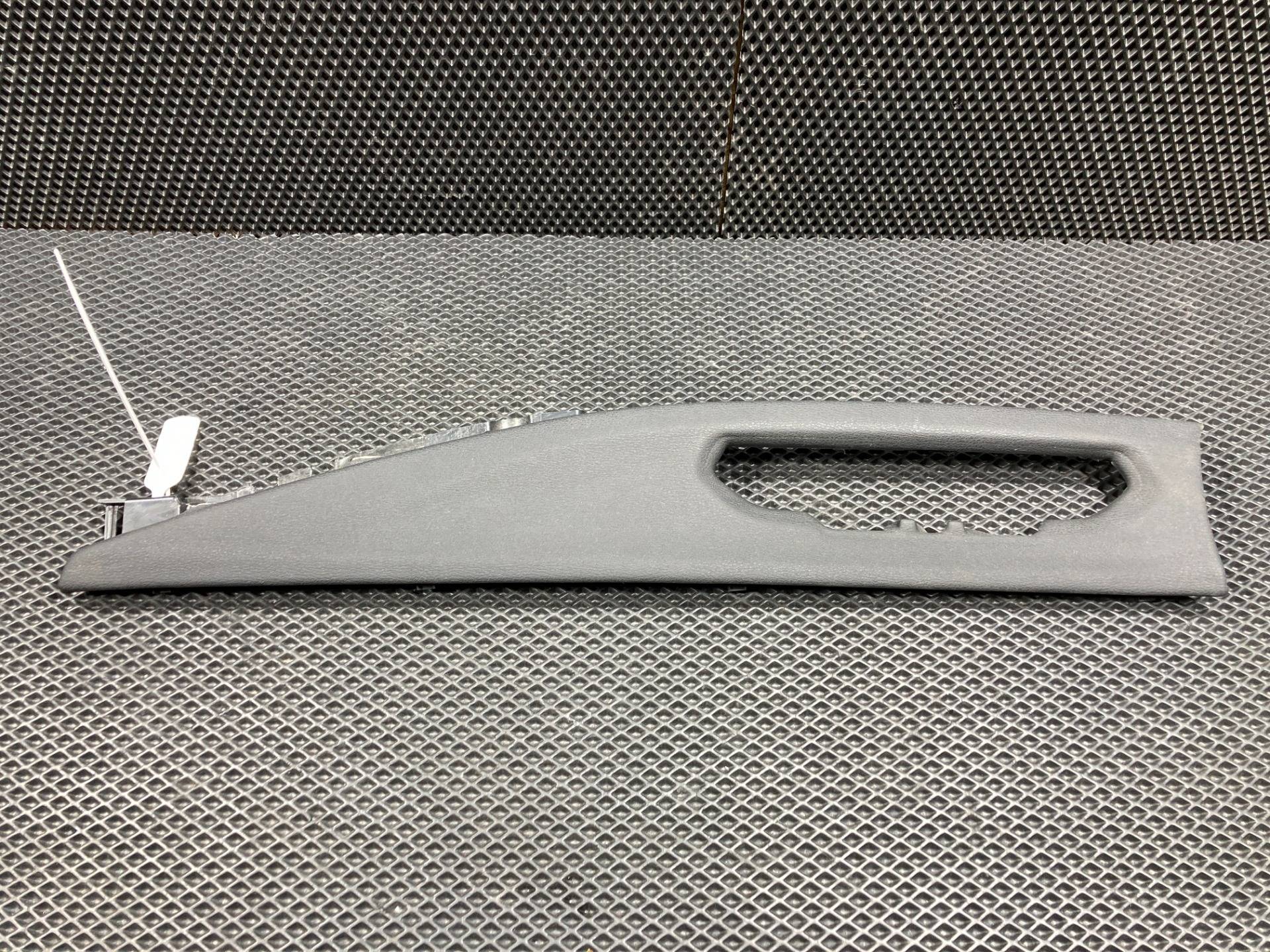 Накладка декоративная на торпедо BMW X5 F15 2018 OEM 1174048X