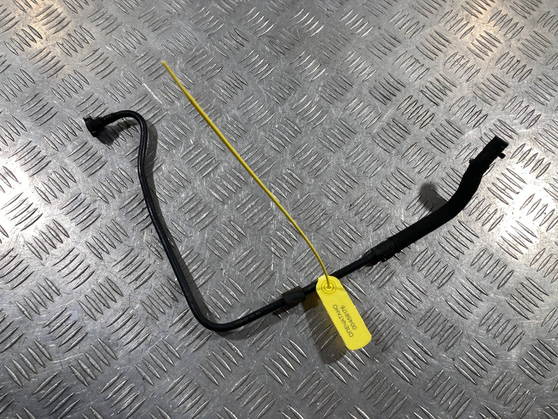 Патрубок (трубопровод, шланг) Audi A7 4G 2014 OEM 4G0121081AH