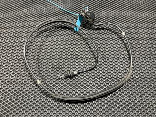 трос капота Land Rover Discovery 5 поколение 2017, 3.0 л., 30DDTX, дизель, АКПП, внедорожник 5 дв., HY3216A938AC, LR083193