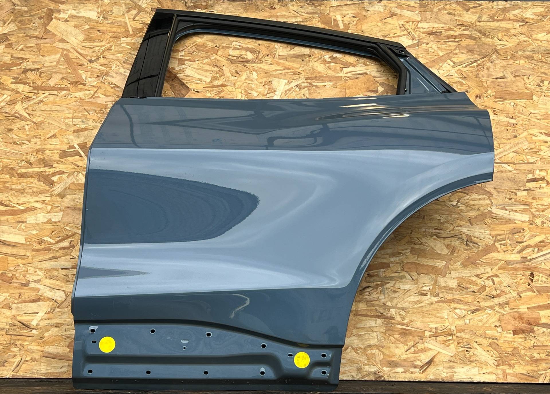 Дверь задняя левая Ford Mustang Mach-E 2023 OEM LJ8BR26019AB