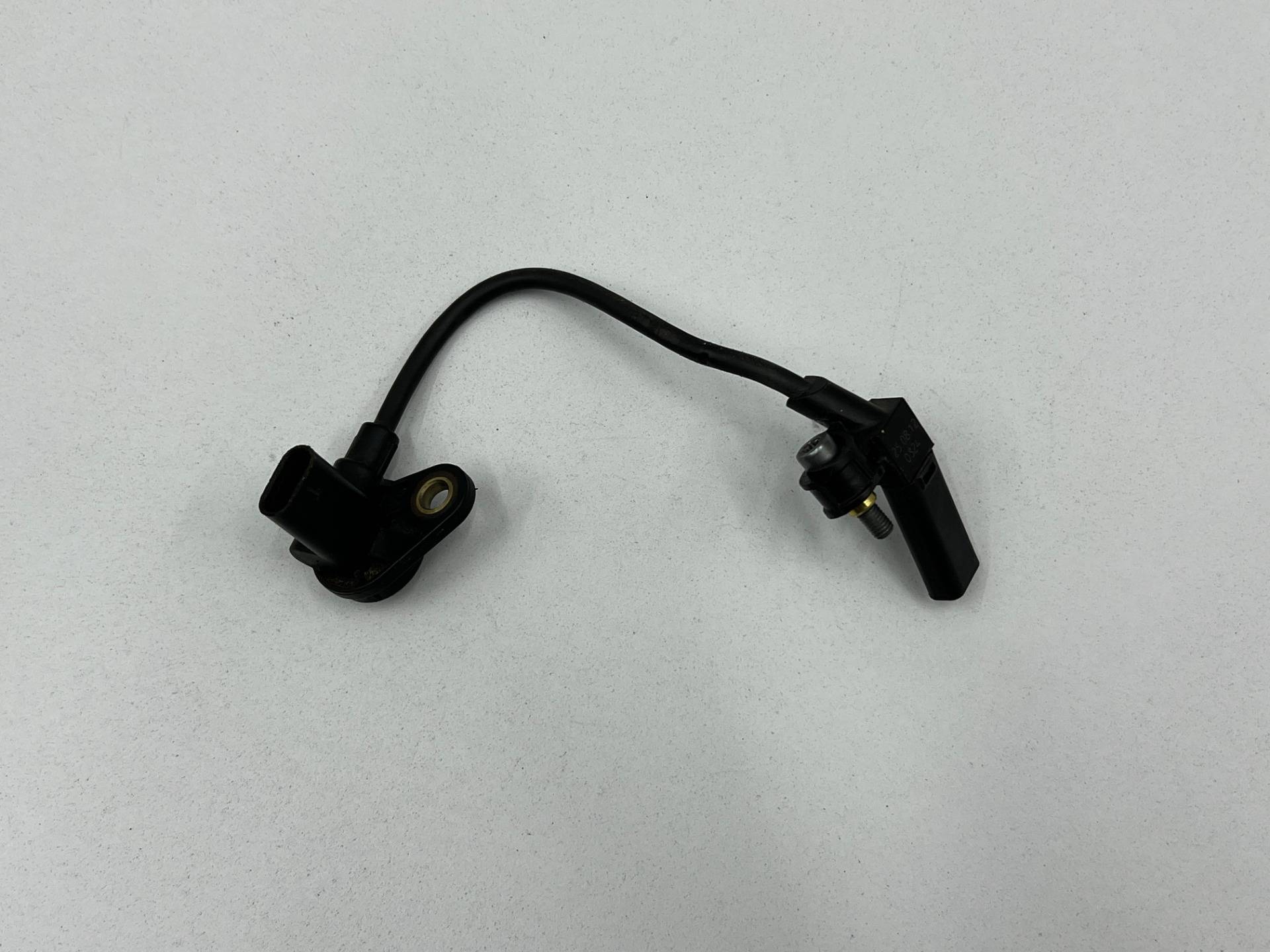Датчик коленвала BMW 3 F30/F31/GT F34 2018 OEM 7582842, 13627582842
