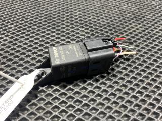 реле накала свечей Jaguar XF X260 2016, 2.0 л., 204DTA, дизель, АКПП, седан, FX23189E2AC, 0281003123, LR082464, LR014309, C2D28685, C2D48783, C2D58533