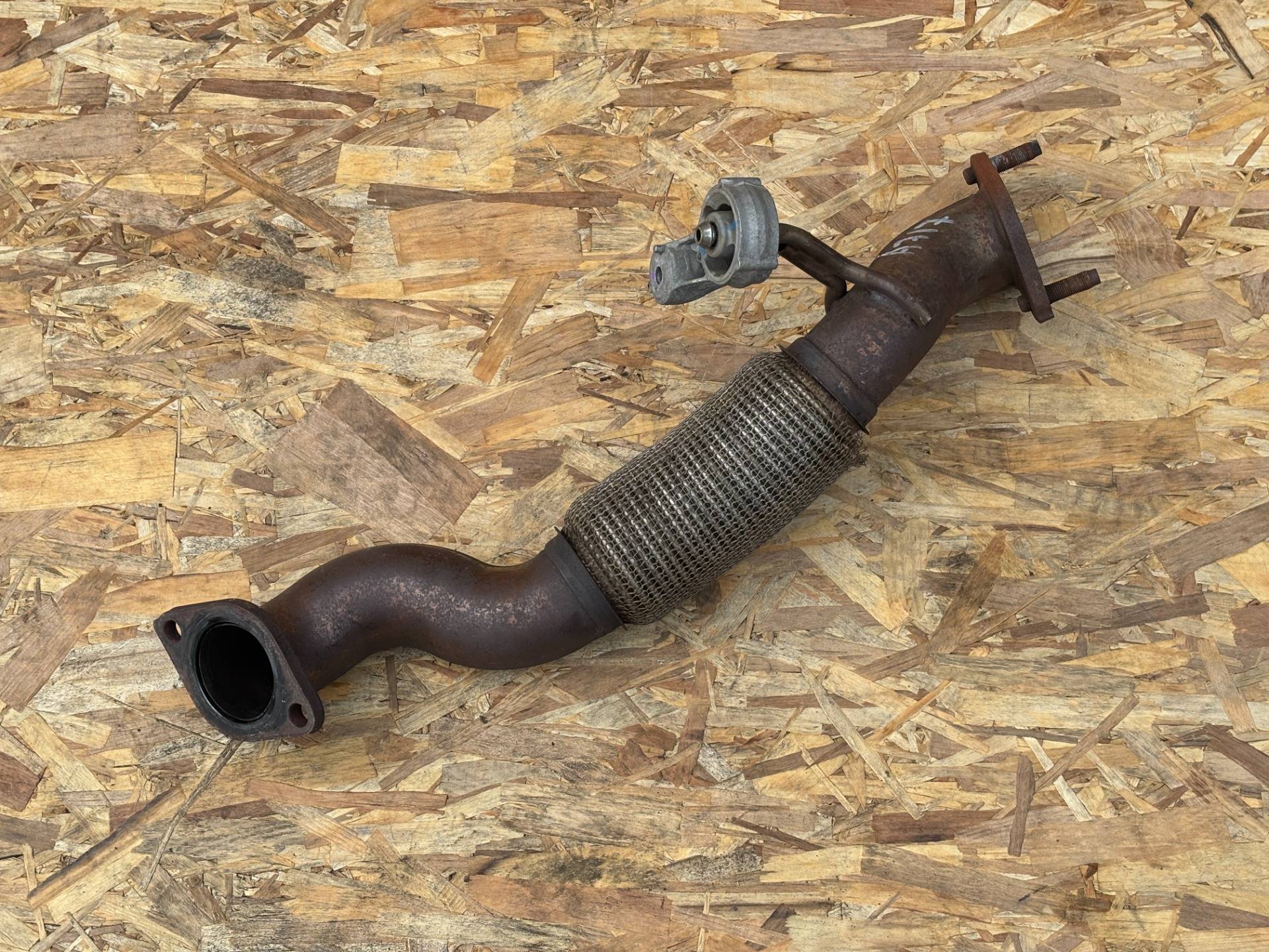 Гофра глушителя Kia K5 3 2022 OEM 28610L3850