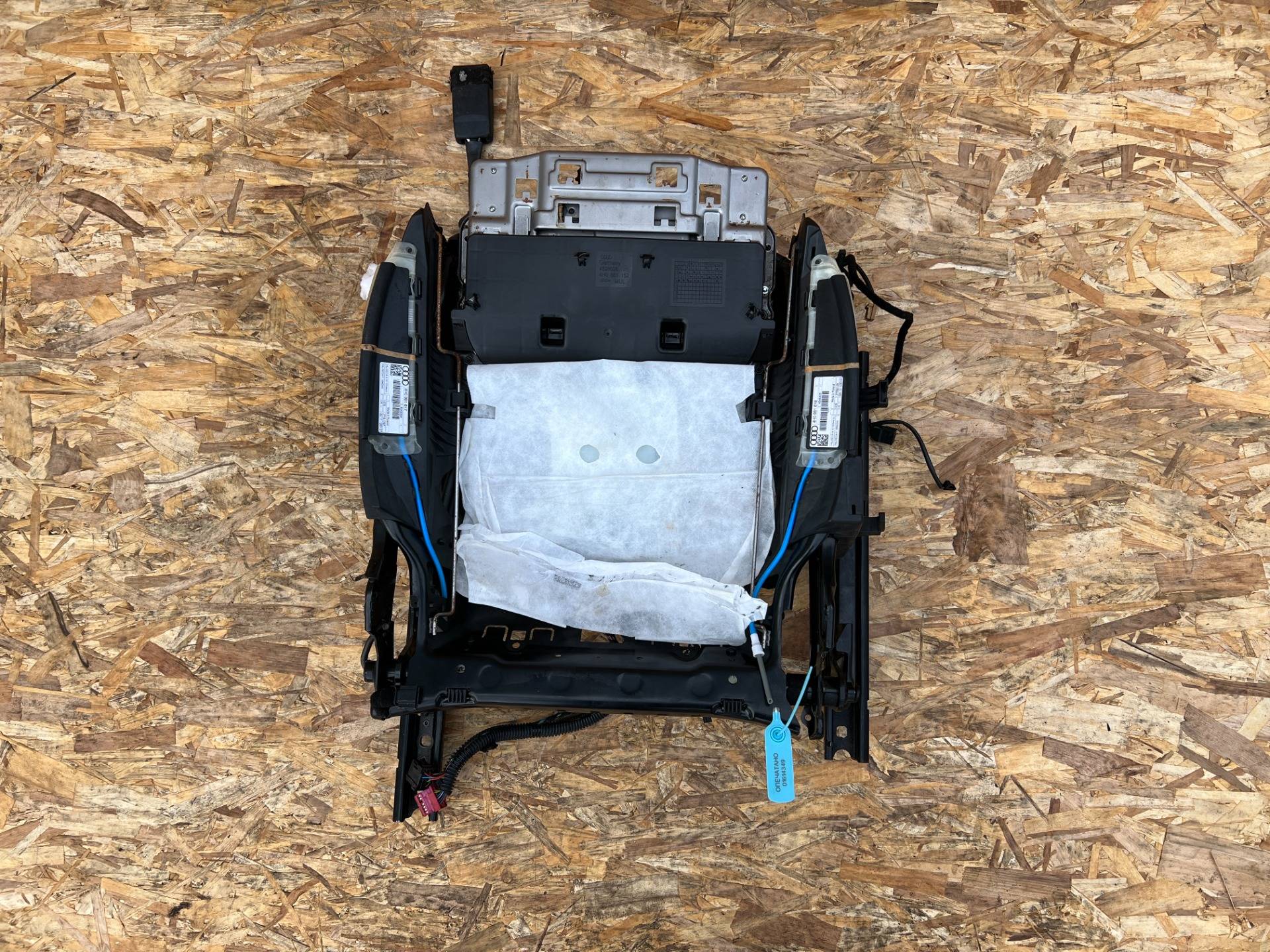 Каркас сиденья Audi S8 D4 2013 OEM 4H0881617, 4H0881106P, 4H0881618, 4H0881152