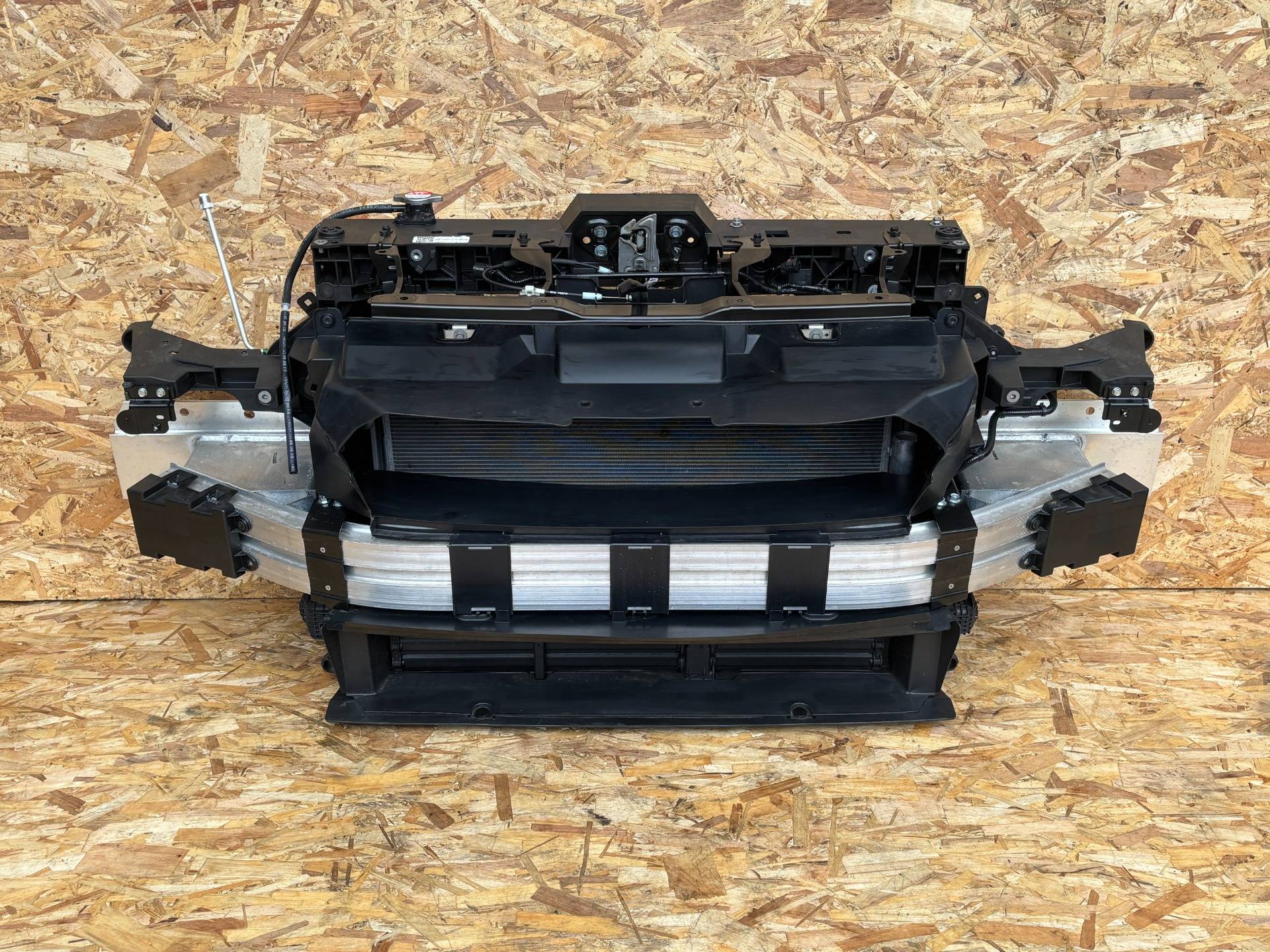 Кассета радиаторов Honda CR-V 6 поколение 2025 OEM AE2680002500, AA0230005441, 713203A0A0