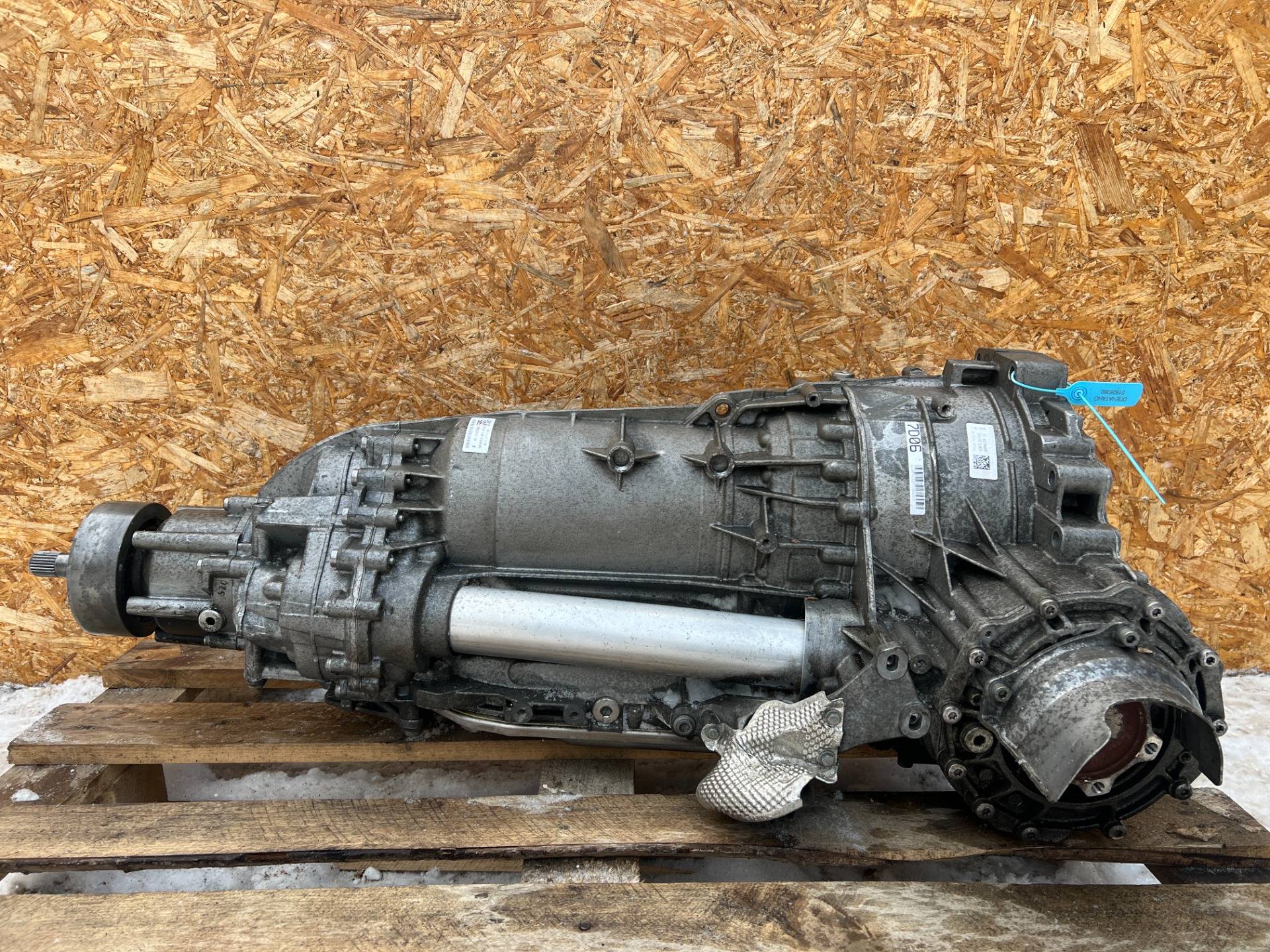 КПП автоматическая (АКПП) Audi S8 D4 2013 OEM MEF, 8HP55