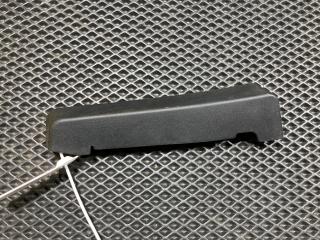 накладка двери (крышки) багажника Jaguar XE 1 поколение 2017, 3.0 л., бензин, АКПП, седан, GX73425A35AA, T4N8185