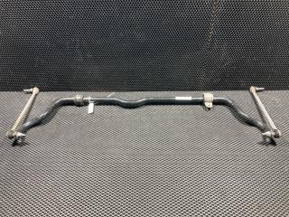 стабилизатор подвески передний Mercedes-Benz GLA-Класс X156 [рестайлинг] 2019, 2.0 л., бензин, АКПП, внедорожник 5 дв., A2463203511