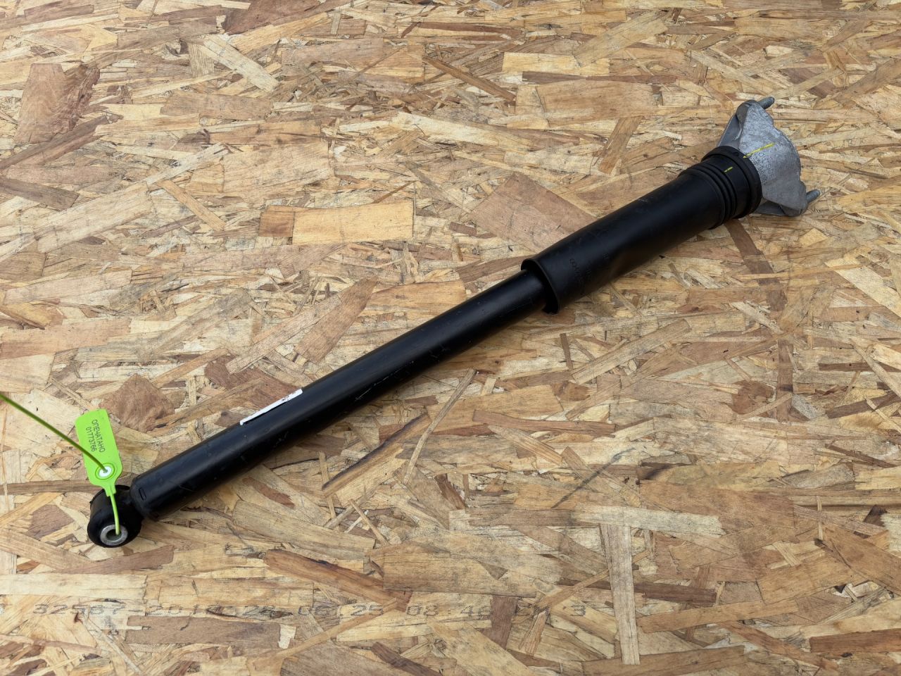 амортизатор задний левый Mercedes-Benz GLB-Класс 1 поколение 2019, 2.0 л., бензин, АКПП, внедорожник 5 дв., A2473209603 - фото №1