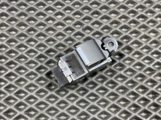 кнопка стеклоподъемника двери Land Rover Range Rover 4 поколение 2017, 3.0 л., бензин, АКПП, внедорожник 5 дв., FK7214717AB, LR059773