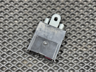 усилитель антенны Mercedes-Benz M-Класс W164 [рестайлинг] 2011, 4.7 л., M 278.928, бензин, АКПП, внедорожник 5 дв., A2518701889