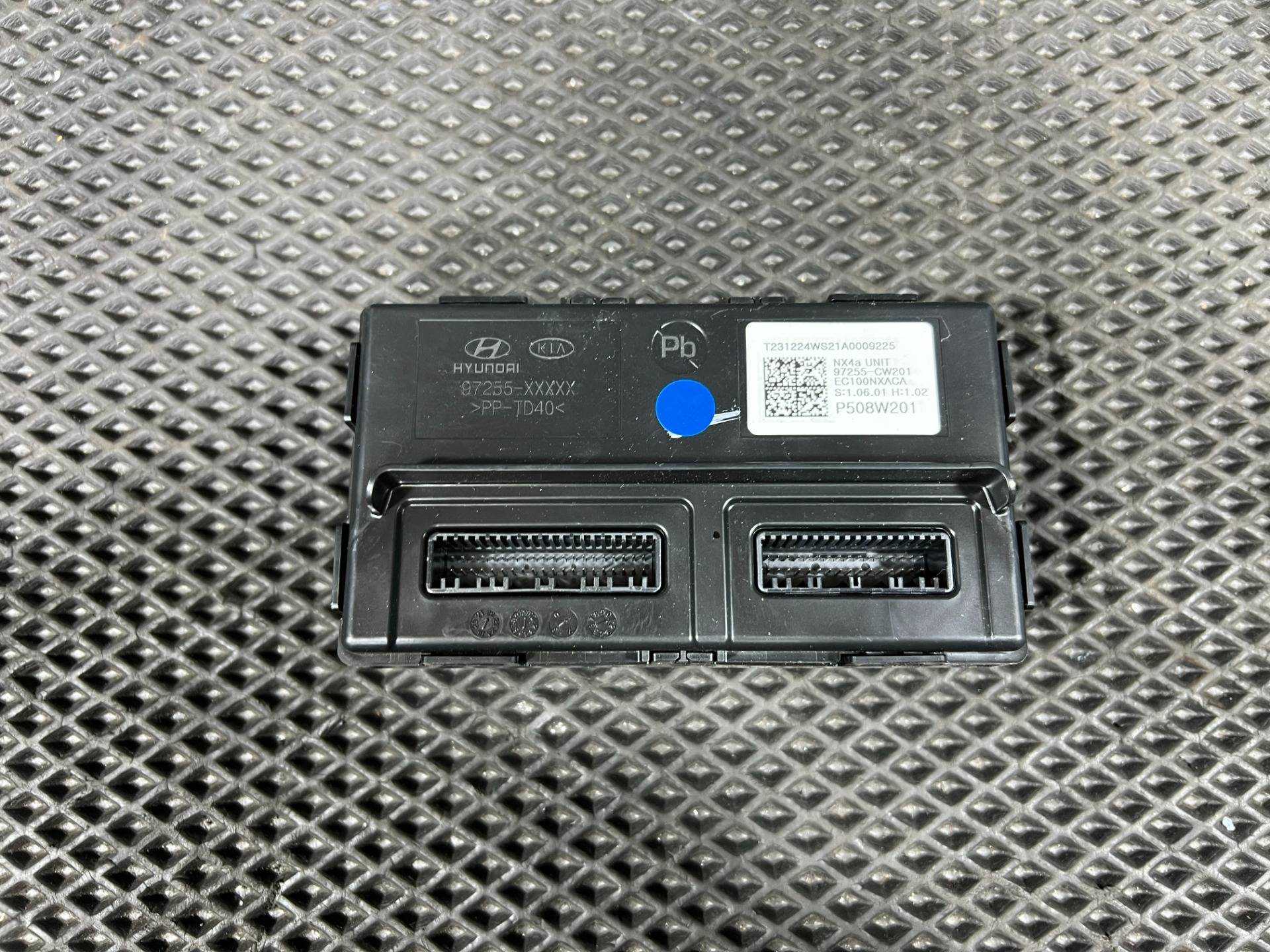 Блок управления печки/климат-контроля Hyundai Tucson 4 поколение (NX4) 2024 OEM 97255-CW201