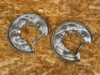 защитный кожух тормозного механизма Audi A6 C8 2018, 2.0 л., бензин, АКПП, седан, 80A615612B, 80A615611B